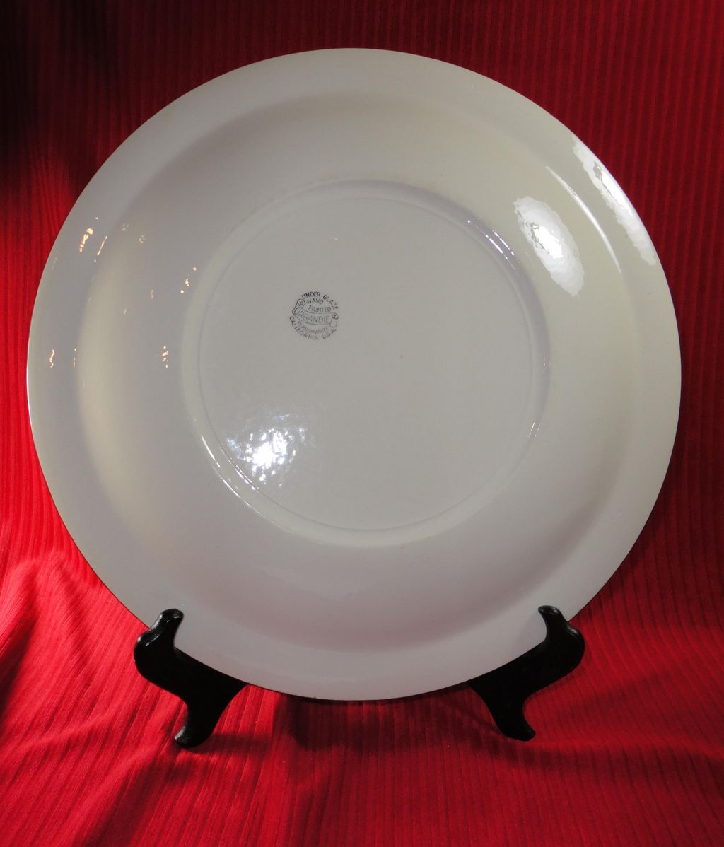Vernonware Organdie Chop Plate Vernonware Organdie Chop Plate