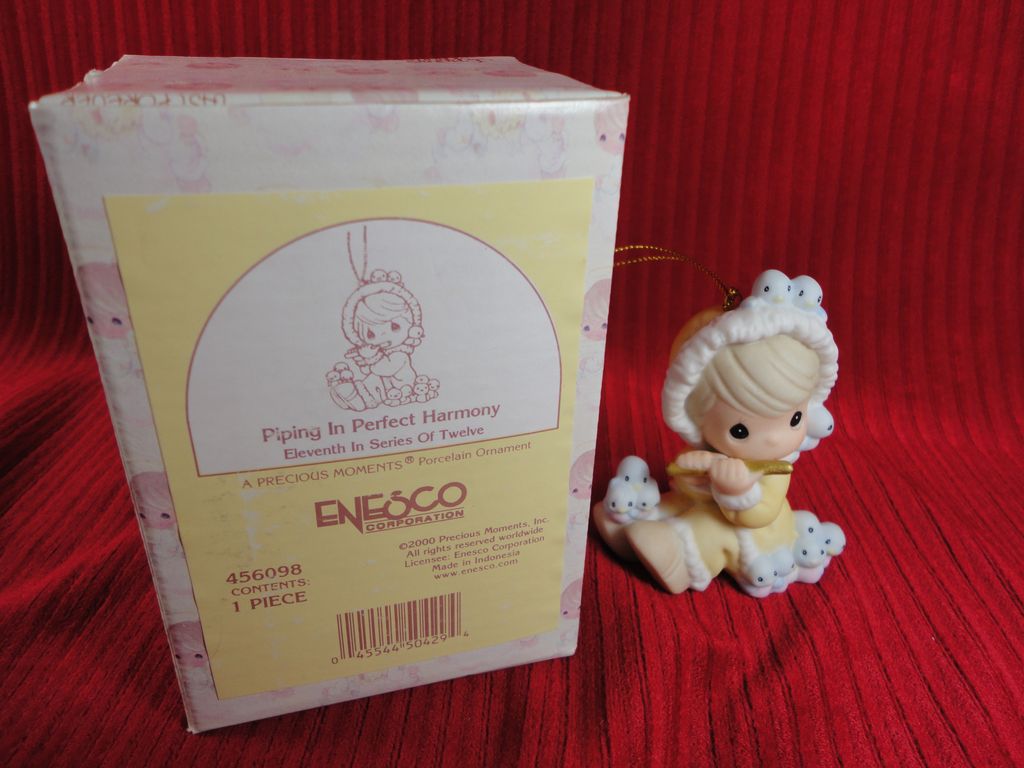 Enesco, Precious Moments, 12 Days of Christmas Ornament #11 Enesco, Precious Moments, 12 Days of Christmas Ornament #11