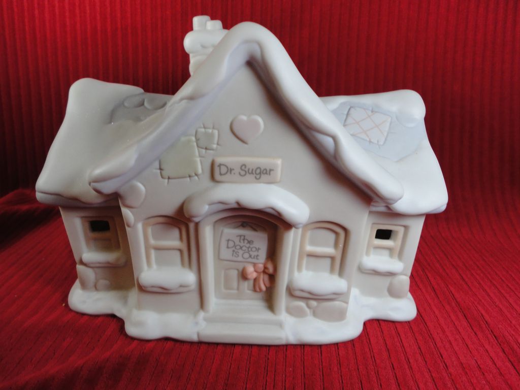 Enesco, Precious Moments Sugar Town Dr's Office, 1992, Night Light Enesco, Precious Moments Sugar Town Dr's Office, 1992, Night Light