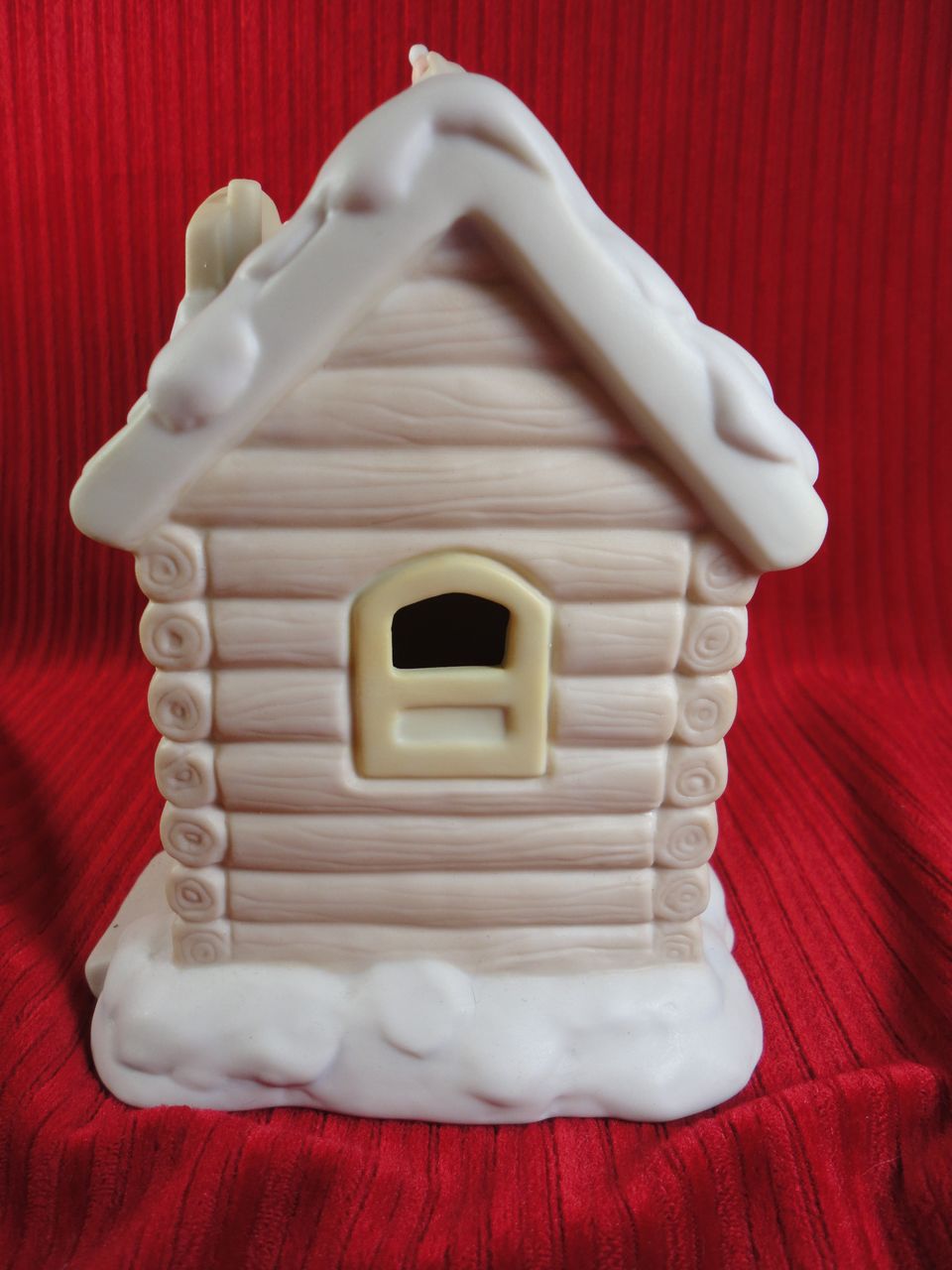 Enesco, Precious Moments Sugar Land Warming Hut #192341 Enesco, Precious Moments Sugar Land Warming Hut #192341