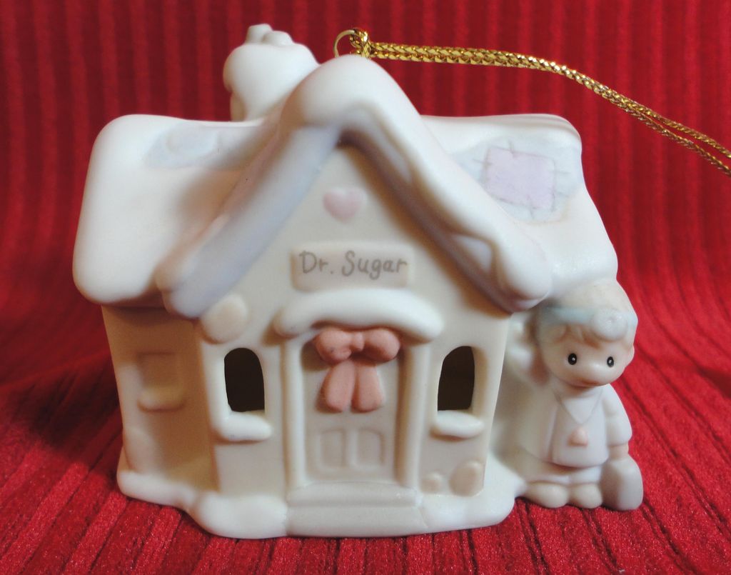 Enesco Precious Moments Sugar Town, Dr. Sugar's Office Ornament #530441 Enesco Precious Moments Sugar Town, Dr. Sugar's Office Ornament #530441