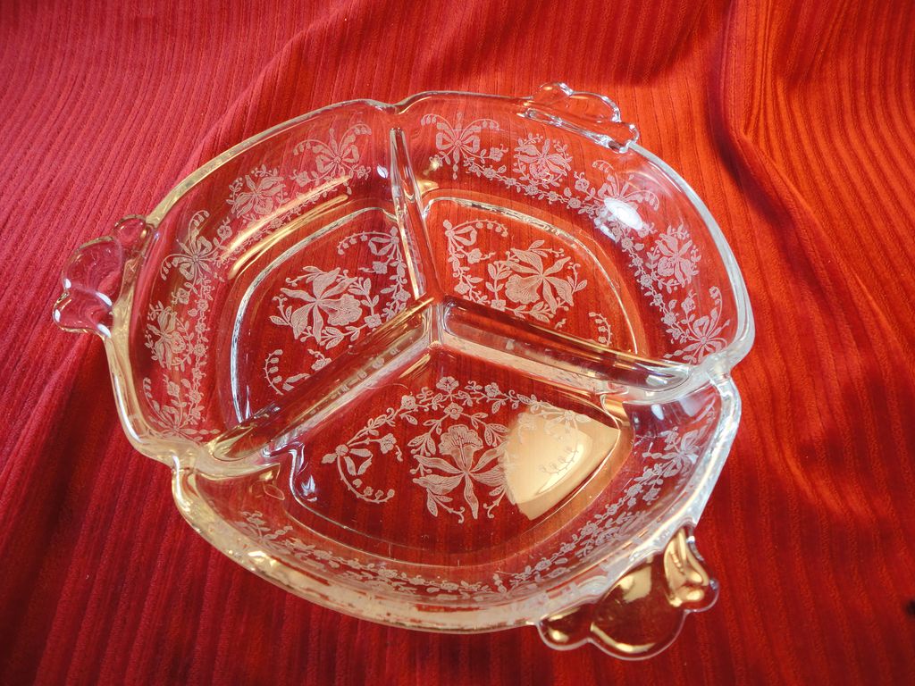 Heisey Orchid 3-Section Relish Bowl, Queen Anne Shape Heisey Orchid 3-Section Relish Bowl, Queen Anne Shape