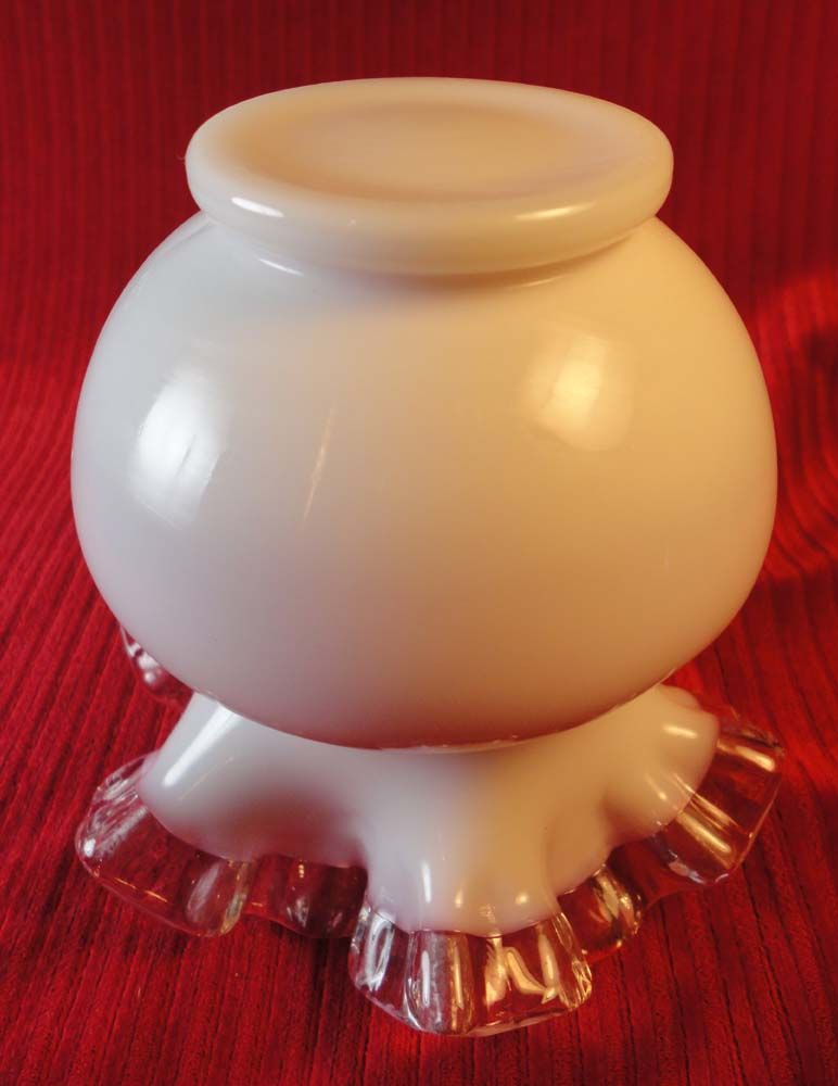Fenton's Peach Blow Double Crimped 5" vase Fenton's Peach Blow Double Crimped 5" vase