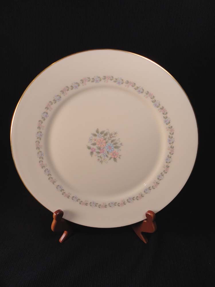 Lenox China "Christie" 5-Piece Place Setting Lenox China "Christie" 5-Piece Place Setting