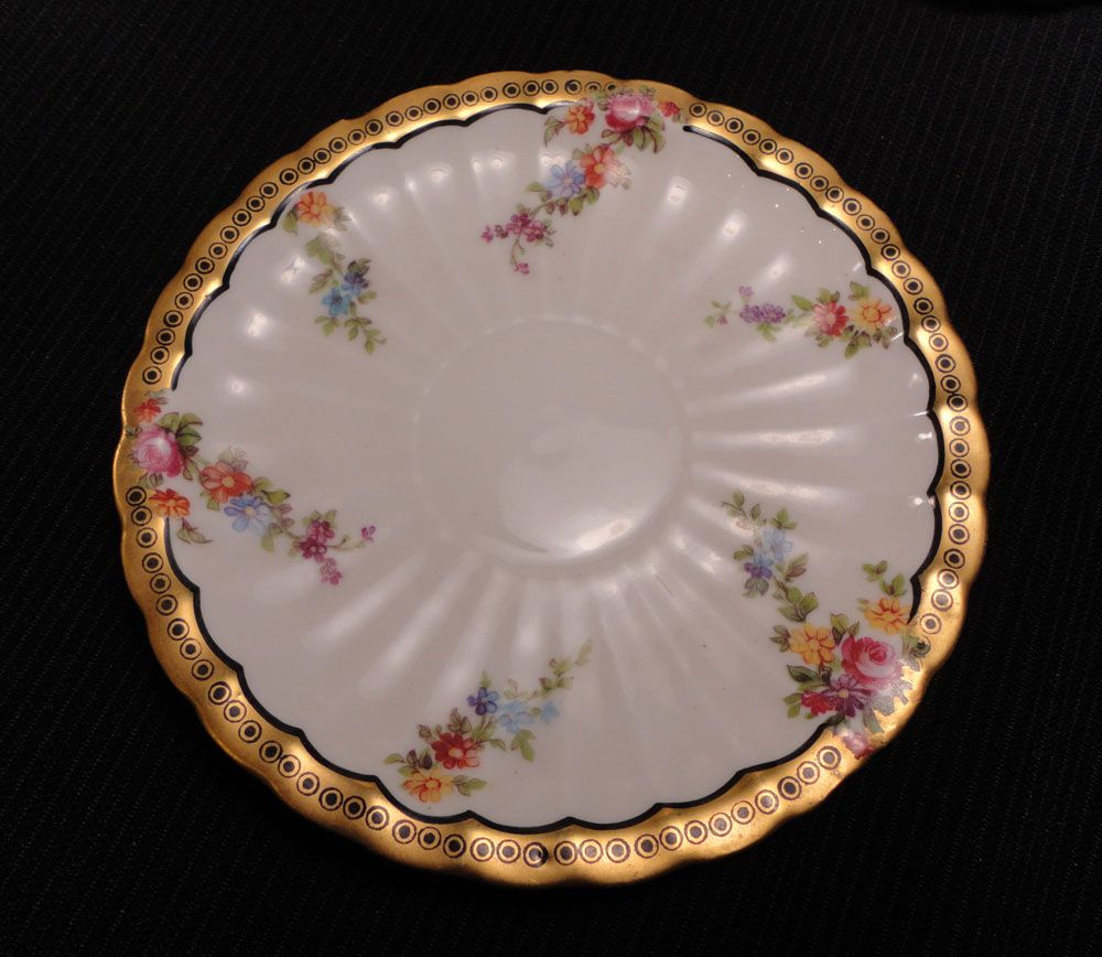 Bauer-Peisch Wurttemberg (Germany) Coffee/Chocolate Pot, 4 Cups/Saucer Sets Bauer-Peisch Wurttemberg (Germany) Coffee/Chocolate Pot, 4 Cups/Saucer Sets