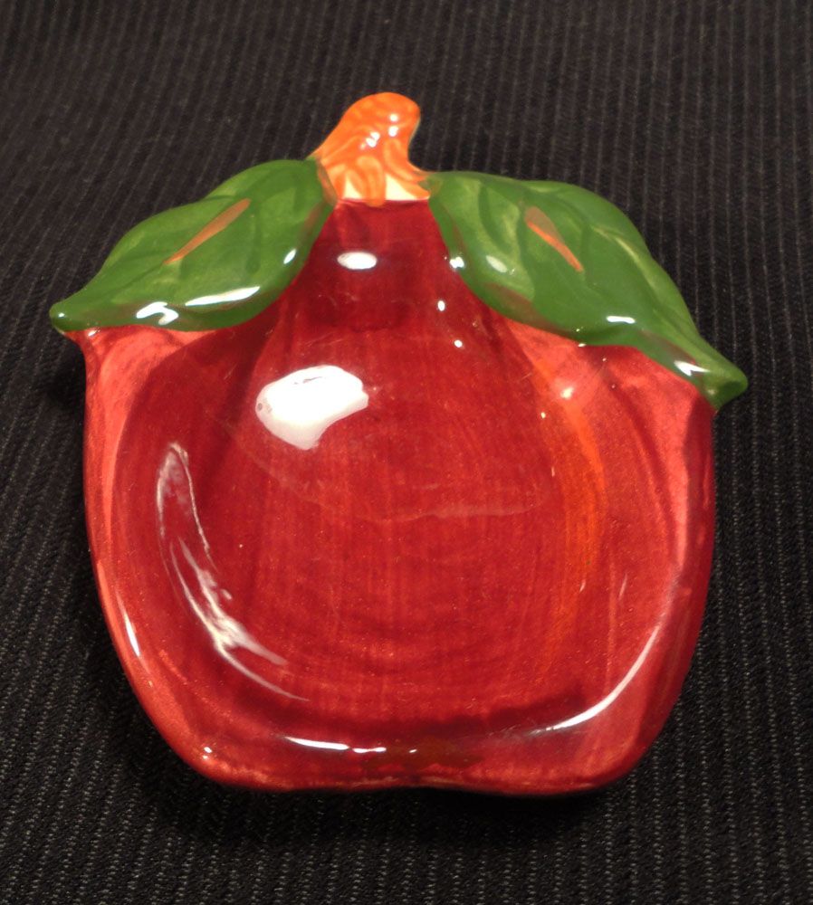 Franciscan Apple Individual Ash Trays (6 available) Franciscan Apple Individual Ash Trays (6 available)