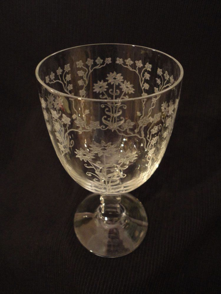Fostoria "Manor" Goblet, #6003 Stem, #286 Etch (6 available) Fostoria "Manor" Goblet, #6003 Stem, #286 Etch (6 available)