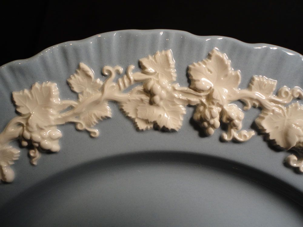 Wedgwood Queen's Ware Embossed Cream on Lavender w/Shell Edge Dinner Plate (4 available) Wedgwood Queen's Ware Embossed Cream on Lavender w/Shell Edge Dinner Plate (4 available)