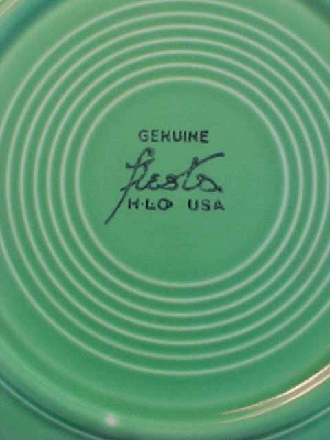 Homer Laughlin Fiesta Original Green Glaze 9 1/2" Dinner Plate (3 available) Homer Laughlin Fiesta Original Green Glaze 9 1/2" Dinner Plate (3 available)