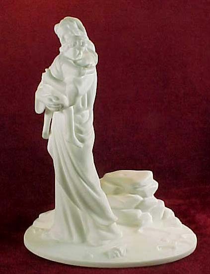 Lenox Bone China Figurine, Footprints in the Sand Lenox Bone China Figurine, Footprints in the Sand