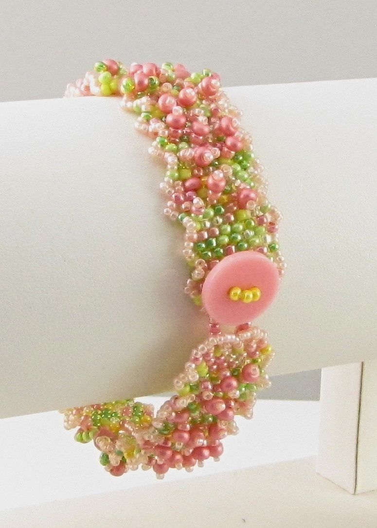 Pink and Green Seed Bead Bracelet Pink and Green Seed Bead Bracelet