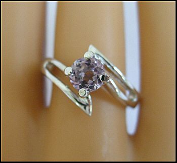 Vintage Signed RINC 925 Pale Amethyst Sterling Ring SIZE 8.5 Vintage Signed RINC 925 Pale Amethyst Sterling Ring SIZE 8.5