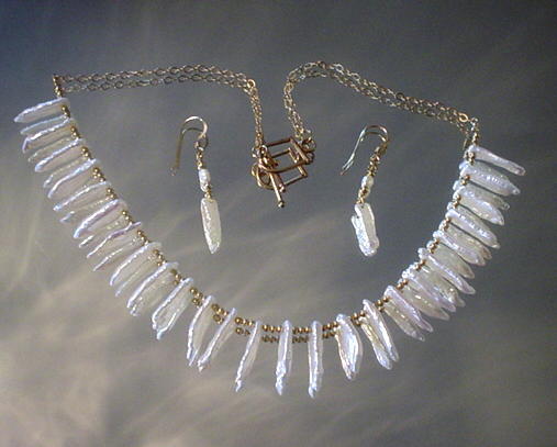 Biwa Cultured FW Pearl and 14kt GF Necklace Set Biwa Cultured FW Pearl and 14kt GF Necklace Set