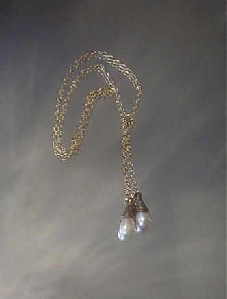 Cultured Pearl Repousse Gold Fill Lariat Necklace Cultured Pearl Repousse Gold Fill Lariat Necklace