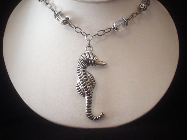 Seahorse and Rock Crystal Quartz Silver Necklace Seahorse and Rock Crystal Quartz Silver Necklace