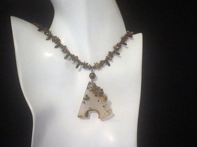 Agate and Cultured Freshwater Pearl Bronze Necklace Agate and Cultured Freshwater Pearl Bronze Necklace