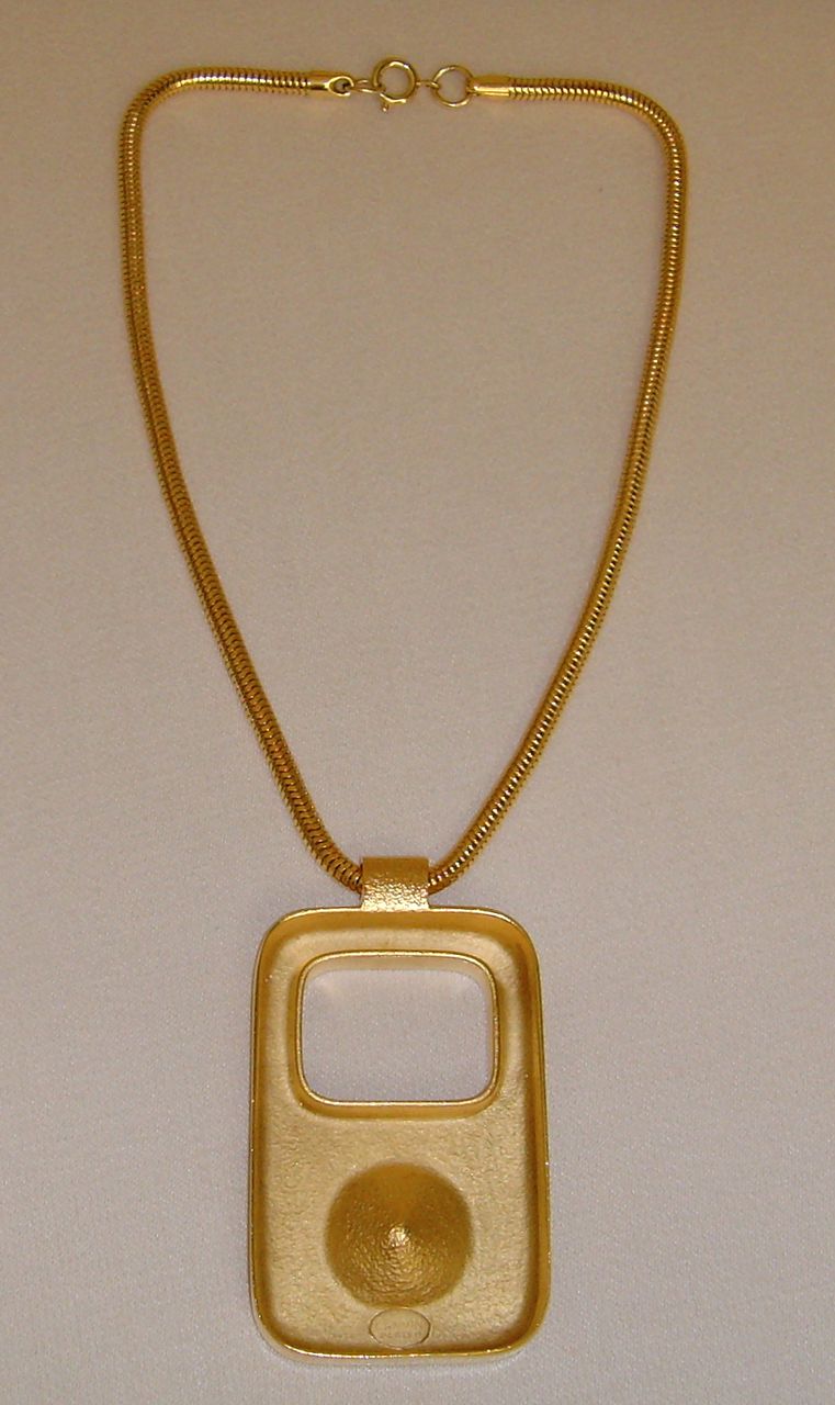 LANVIN Paris © Modernist Gold-Tone and Crystal Necklace LANVIN Paris © Modernist Gold-Tone and Crystal Necklace