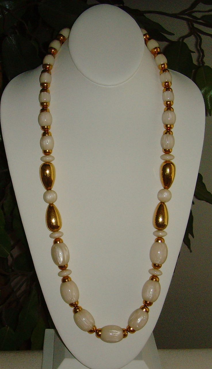 Napier Gold-Tone and Lucite Necklace Napier Gold-Tone and Lucite Necklace