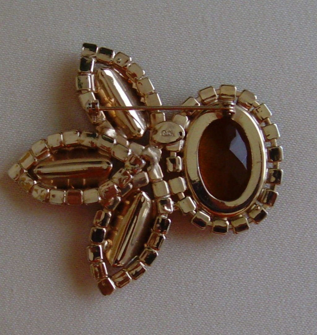 Topaz Colored Rhinestone and Lucite Brooch Topaz Colored Rhinestone and Lucite Brooch