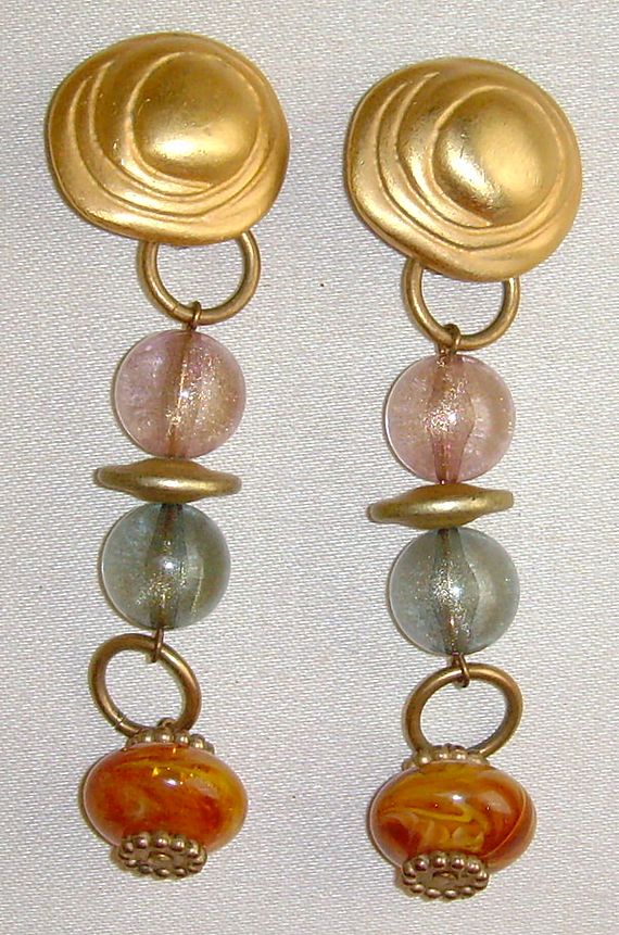 Matte Gold-Tone and Lucite Dangle Clip-On Earrings Matte Gold-Tone and Lucite Dangle Clip-On Earrings