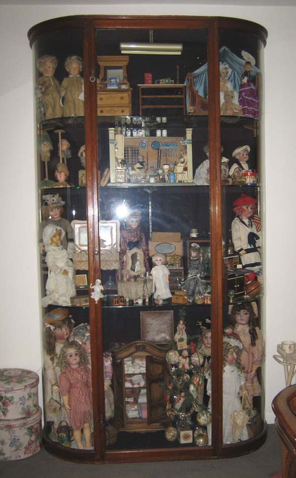 Antique American mahogany glass display case cabinet Antique American mahogany glass display case cabinet