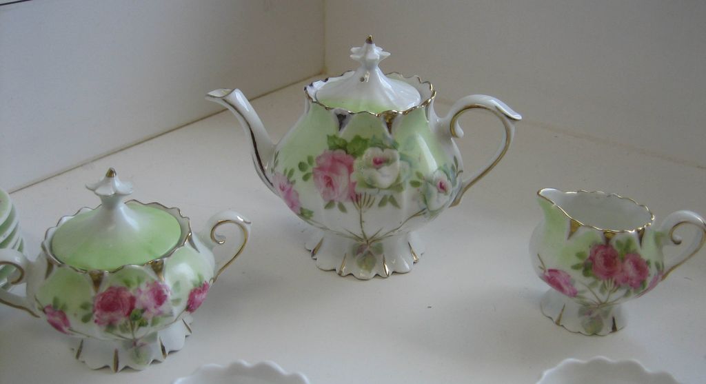 RS Prussia child's floral pedestal antique toy tea set service from