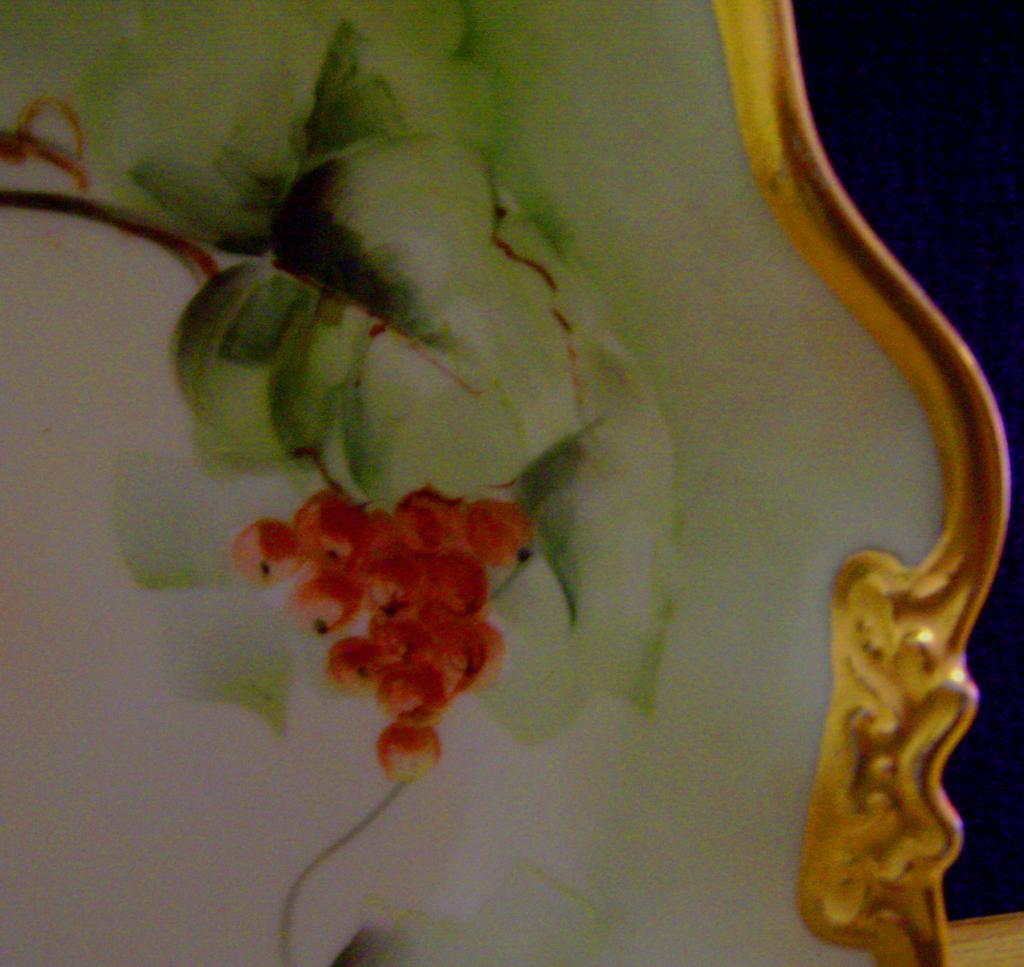Limoges Handpainted Bowl decorated with Currants Limoges Handpainted Bowl decorated with Currants