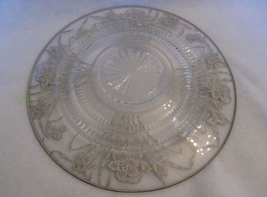 Item ID: 1glass In Shop's Backroom Item ID: 1glass In Shop's Backroom