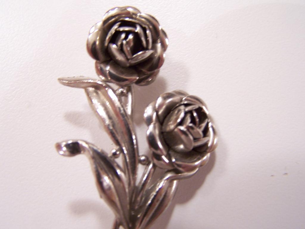 Flower Duo Brooch Pin Flower Duo Brooch Pin