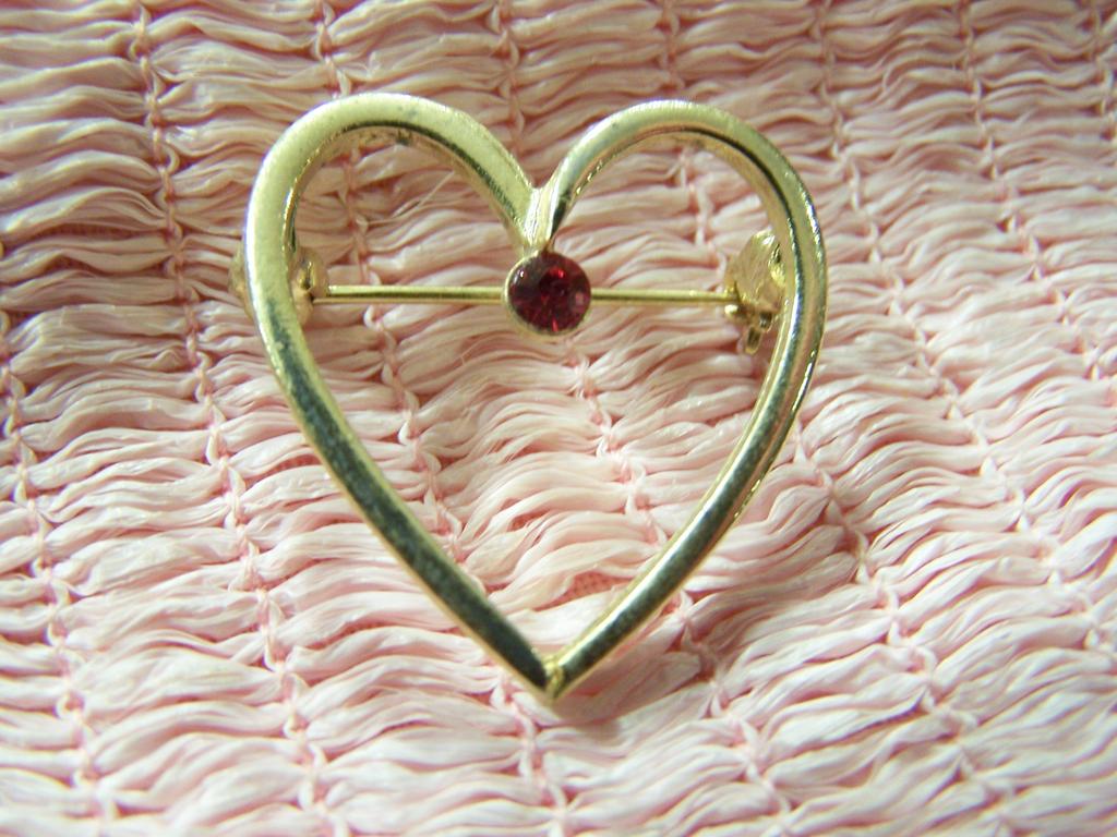 Vintage Red Rhinestone Heart Pin Vintage Red Rhinestone Heart Pin