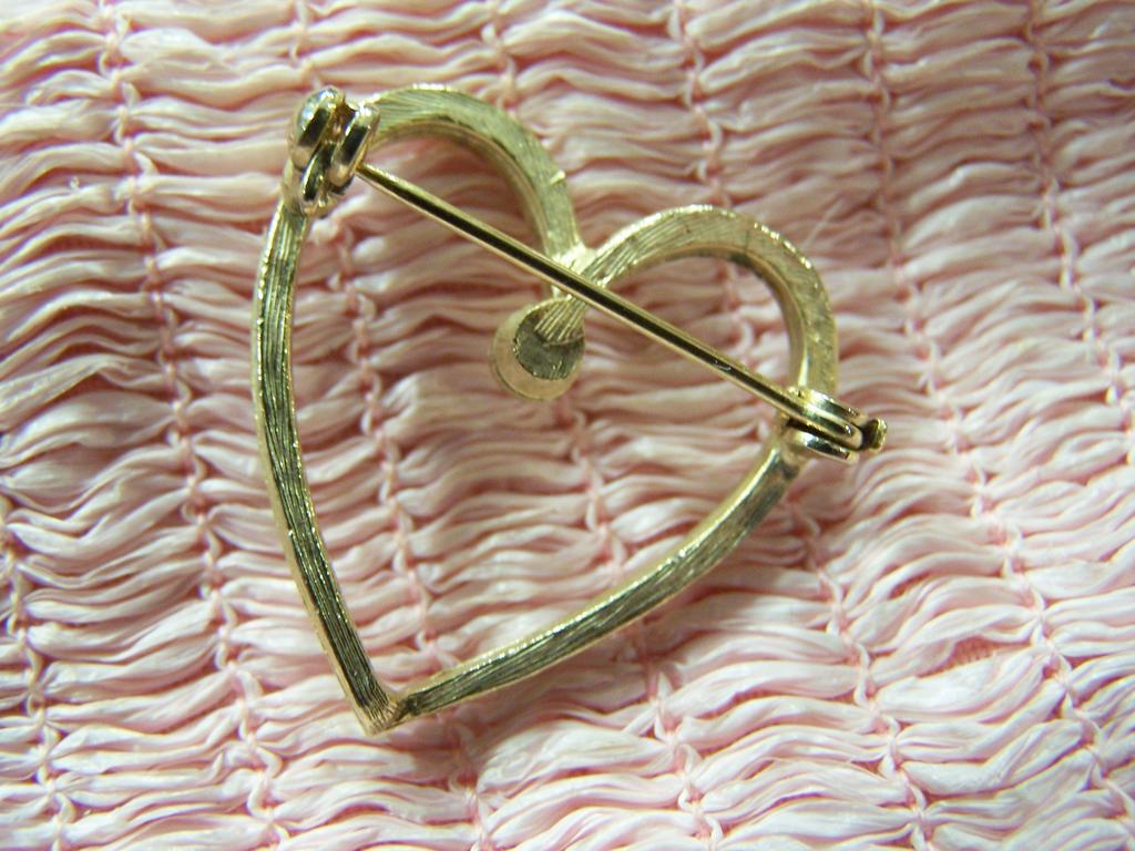 Vintage Red Rhinestone Heart Pin Vintage Red Rhinestone Heart Pin