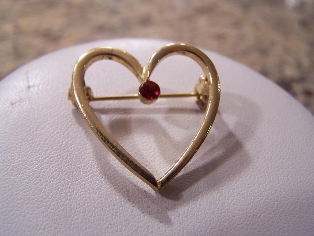 Vintage Red Rhinestone Heart Pin Vintage Red Rhinestone Heart Pin