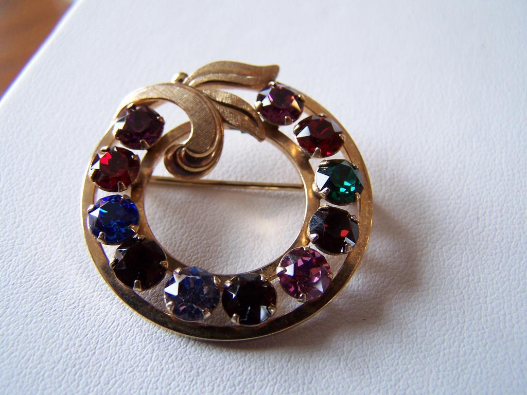 Signed Van Dell Brooch 1/20 12k G.F. Signed Van Dell Brooch 1/20 12k G.F.