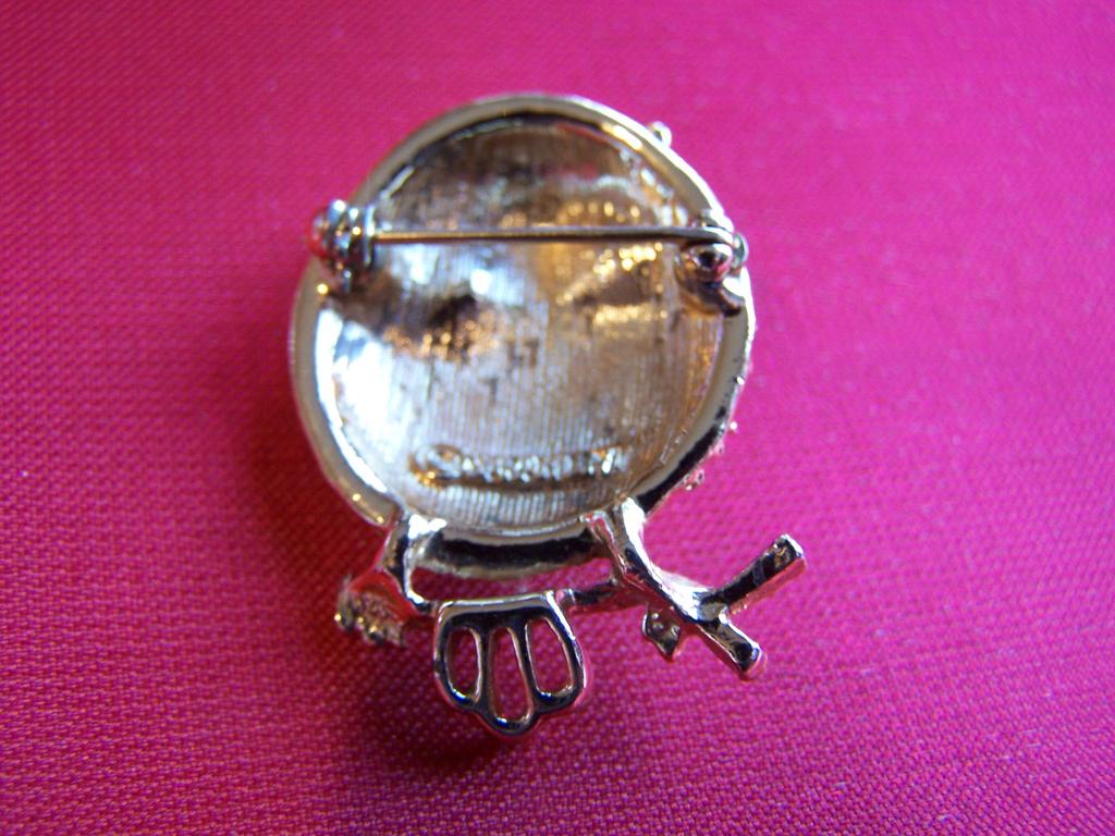Vintage Owl Figural Animal Pin with Rhinestone Eyes Signed Vintage Owl Figural Animal Pin with Rhinestone Eyes Signed