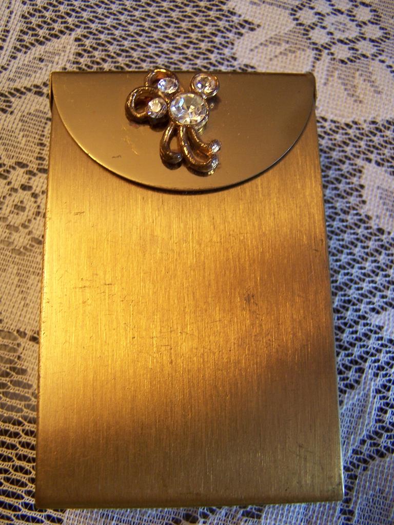 Vintage Rhinestone Box Vintage Rhinestone Box