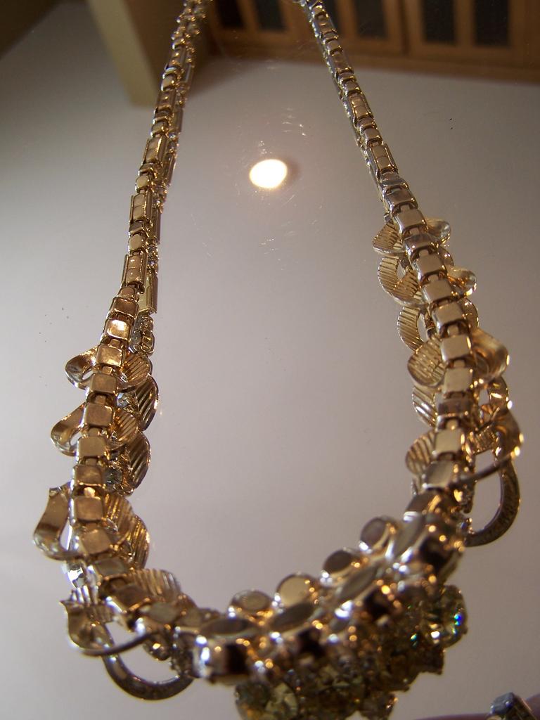 Vintage Signed Rhinestone Necklace Vintage Signed Rhinestone Necklace