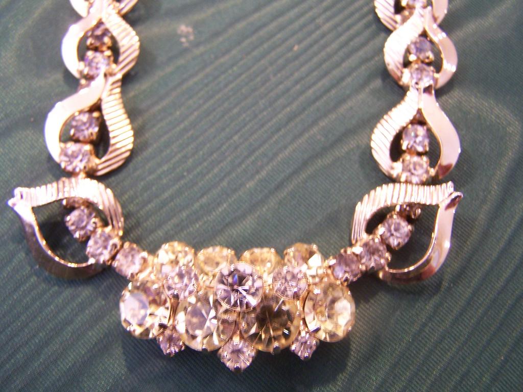 Vintage Signed Rhinestone Necklace Vintage Signed Rhinestone Necklace
