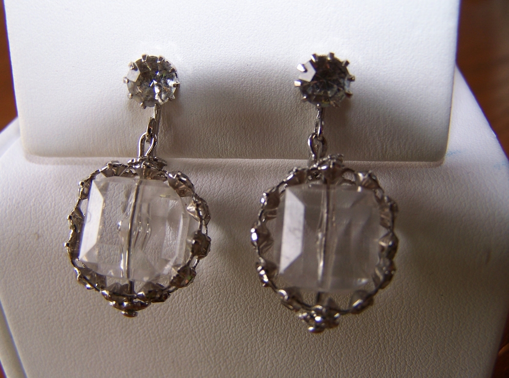 Signed Celebrity Vintage Dangle Rhinestone Earrings Signed Celebrity Vintage Dangle Rhinestone Earrings