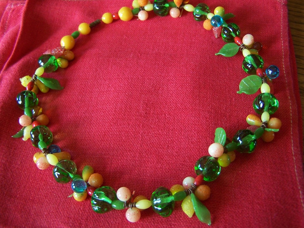 Vintage Glass Fruit Salad Beaded Necklace Wow! Vintage Glass Fruit Salad Beaded Necklace Wow!