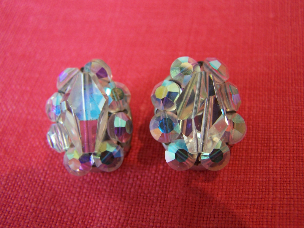 Vintage Beaded Earrings Vintage Beaded Earrings