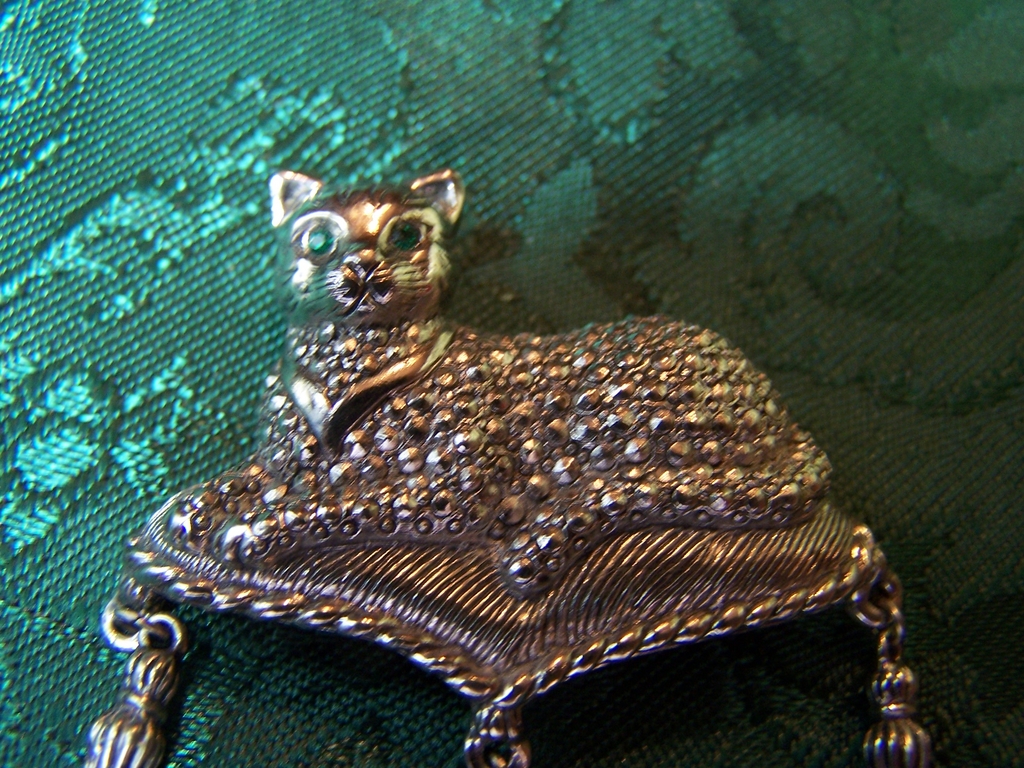 Classy Cat On a Tassel Pillow Pin Classy Cat On a Tassel Pillow Pin
