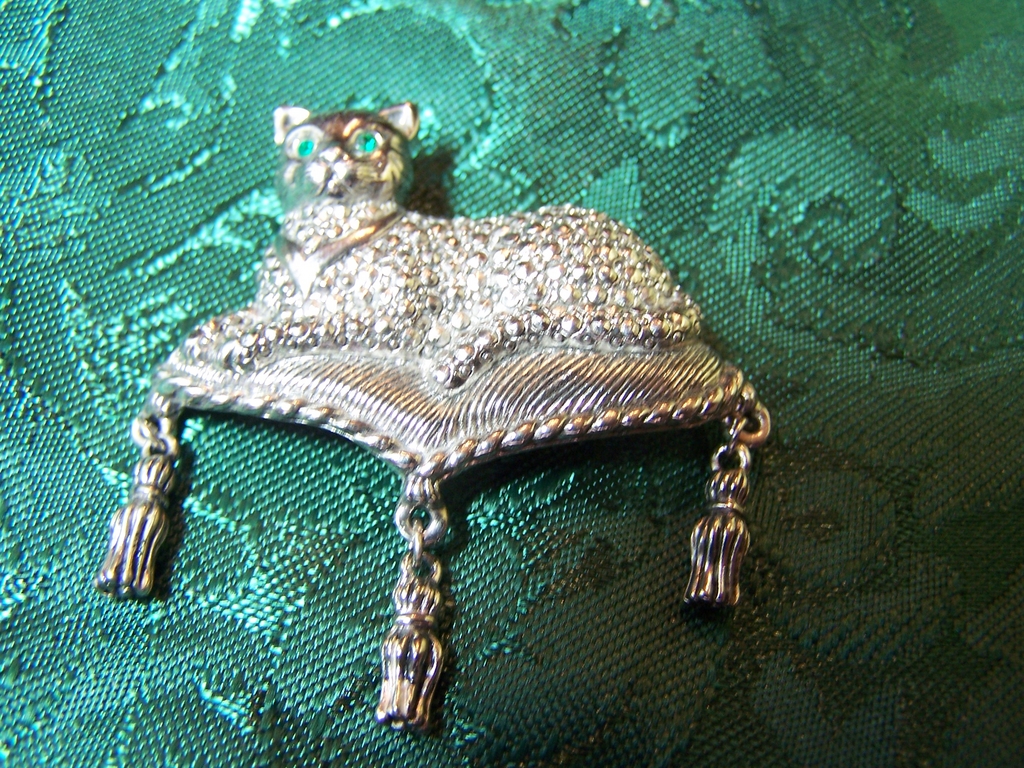Classy Cat On a Tassel Pillow Pin Classy Cat On a Tassel Pillow Pin