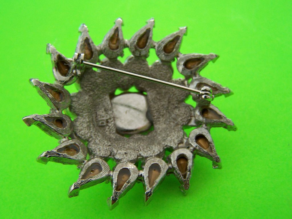 Vintage Signed DFA Layered Rhinestone Brooch Vintage Signed DFA Layered Rhinestone Brooch