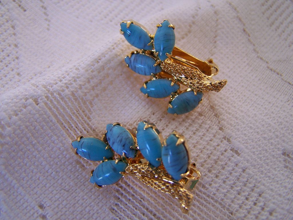 Vintage Signed Hobe' Turquoise Stone Earrings Vintage Signed Hobe' Turquoise Stone Earrings