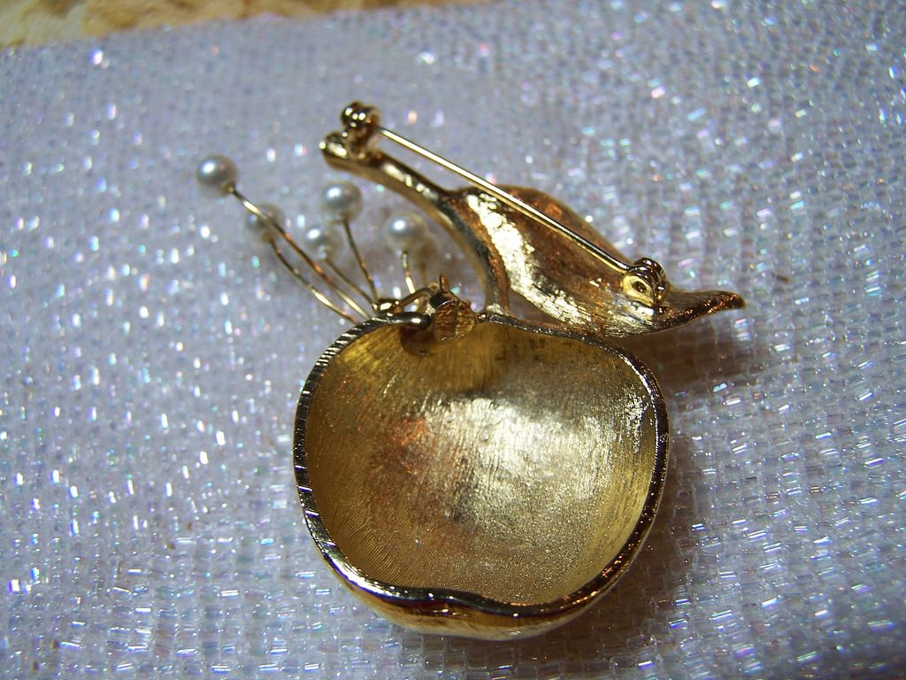 Apple Brooch Pin With Faux Pearls and Clear Rhinestones Apple Brooch Pin With Faux Pearls and Clear Rhinestones
