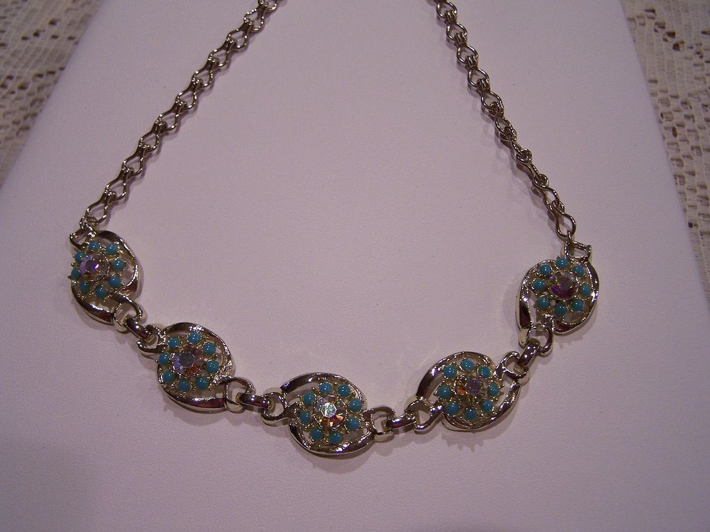 Sparkling Vintage AB Rhinestone and Faux Turquoise Choker Necklace Sparkling Vintage AB Rhinestone and Faux Turquoise Choker Necklace