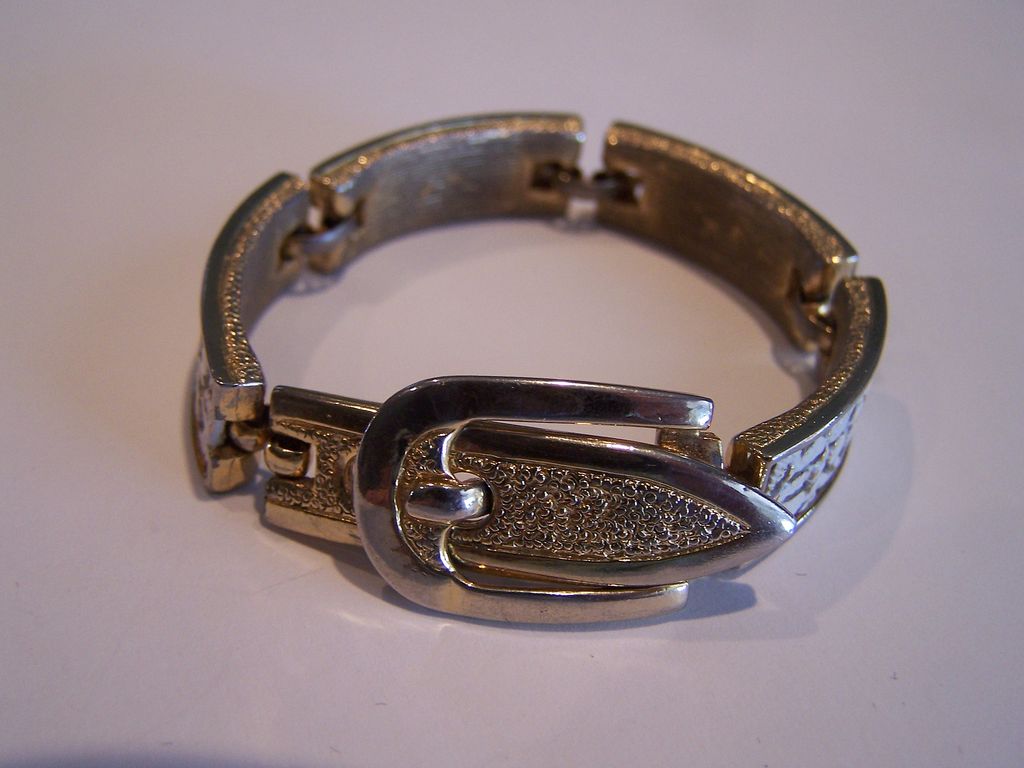 Signed ART enameled Belt Bracelet Signed ART enameled Belt Bracelet