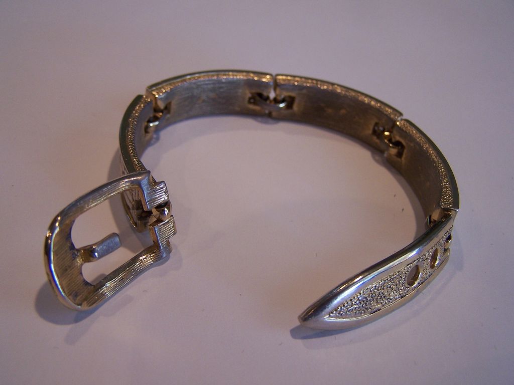 Signed ART enameled Belt Bracelet Signed ART enameled Belt Bracelet