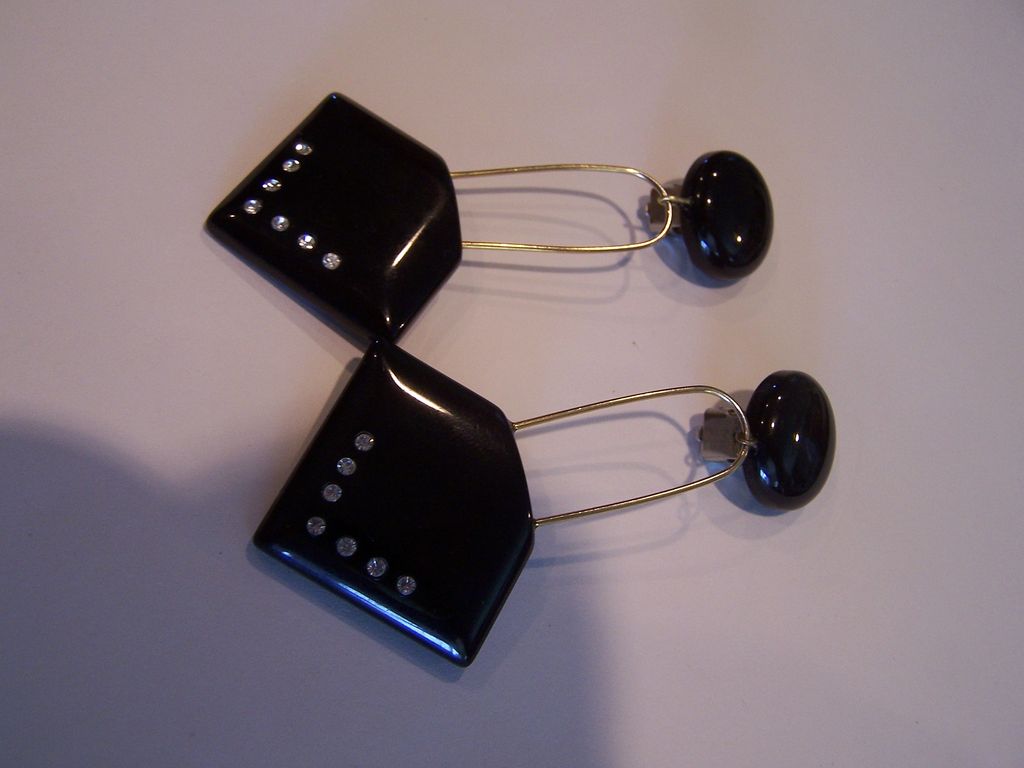 Huge Black Lucite Rhinestone Dangle Earrings! WoW!! Huge Black Lucite Rhinestone Dangle Earrings! WoW!!