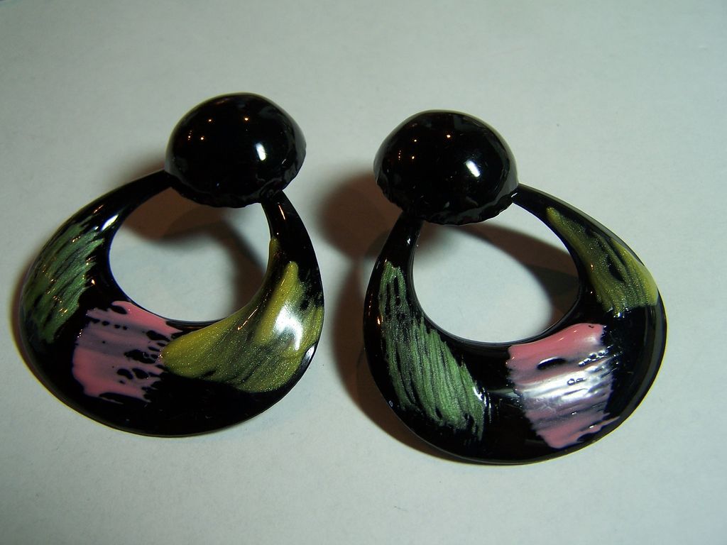 Funky Vintage Enameled Chunky Earrings Funky Vintage Enameled Chunky Earrings